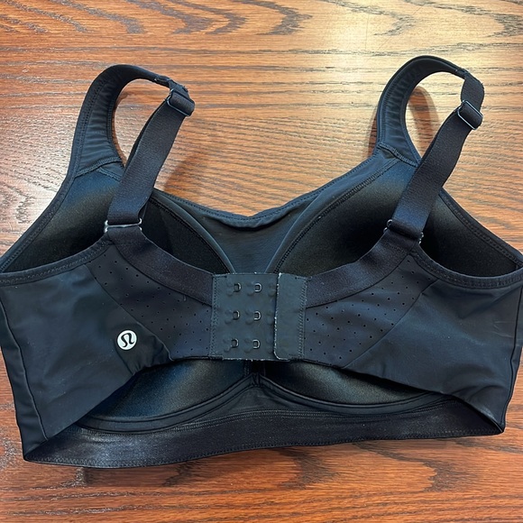 Lululemon Run Times Bra - Picture 2 of 3